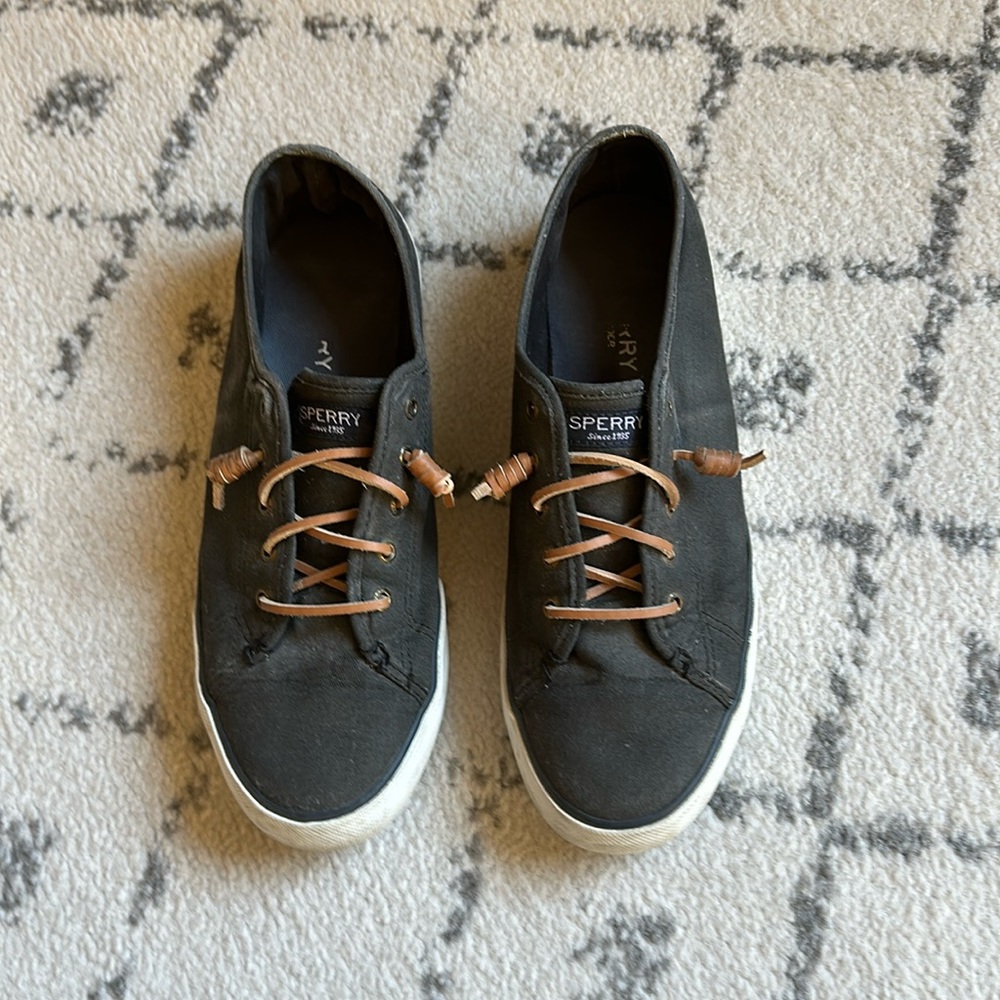 Sperry no tie sneakers. Black. Size 10